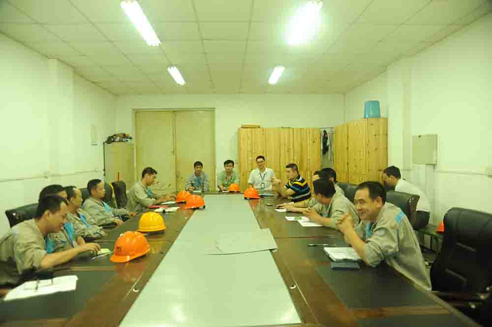 华美板材“持续改进、业务领先” 先进表彰活动